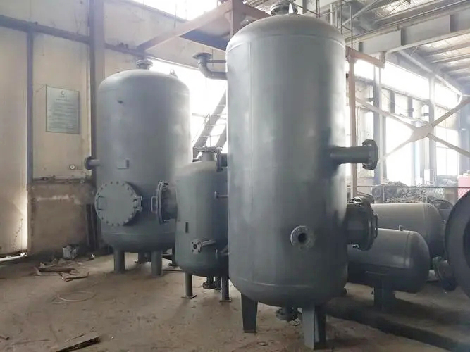 排污擴(kuò)容器